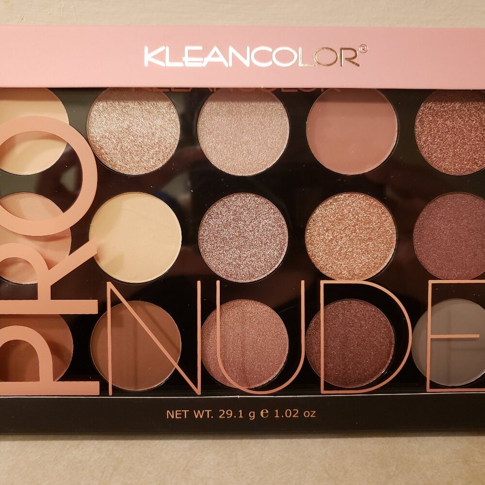 PRO NUDE PALETTE BY KLEANCOLOR 15 LARGE SHADOW POT